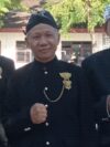 Guru Bahasa Inggris
