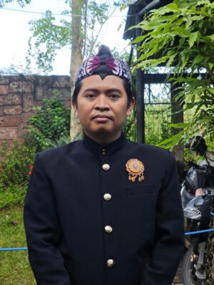 Guru Prakarya