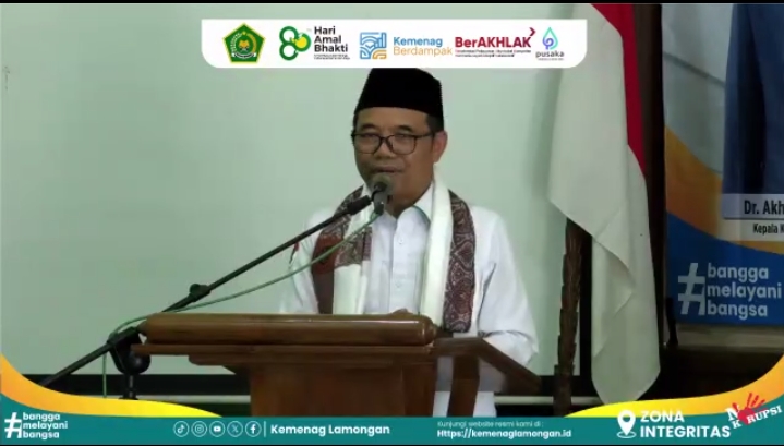 Kakanwil Kemenag Jatim Resmikan Kantor Haji Lamongan, Ajak ASN Berwakaf Uang dan Sukseskan Hutanisasi Kakanwil Kemenag Jatim Resmikan Kantor Haji Lamongan, Ajak ASN Berwakaf Uang dan Sukseskan Hutanisasi
